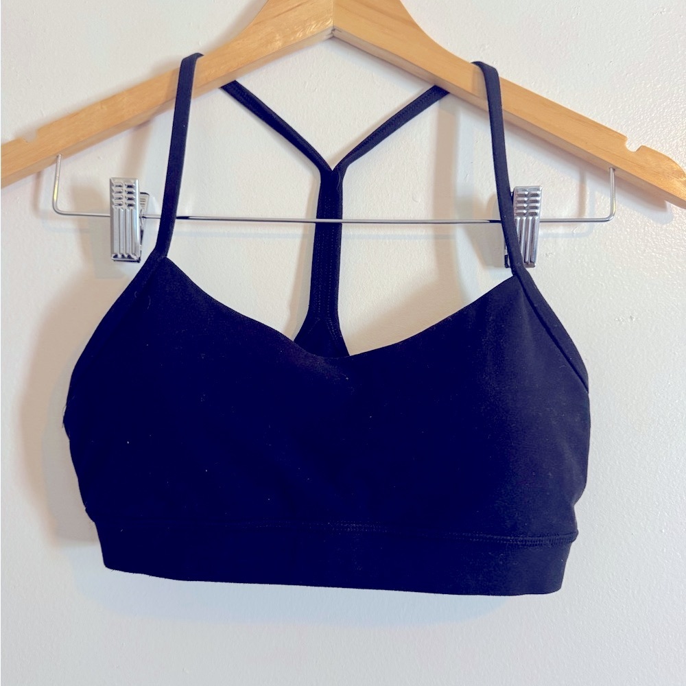 Lululemon Flow Y bra Nulu